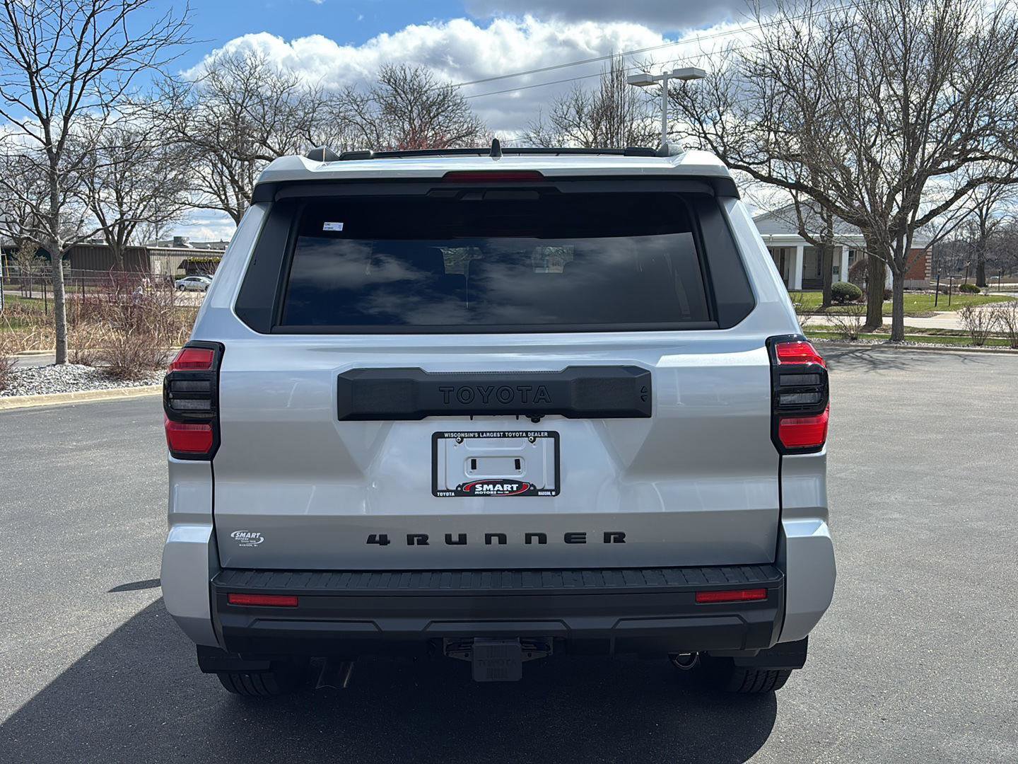 New 2026 Toyota 4Runner SR5 AWD/4WD image 7