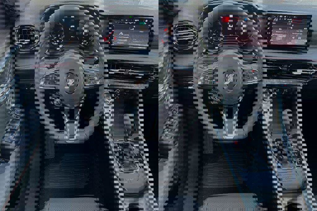 Used 2024 Dodge Hornet R/T Plus w/ R/T Blacktop Package image 11