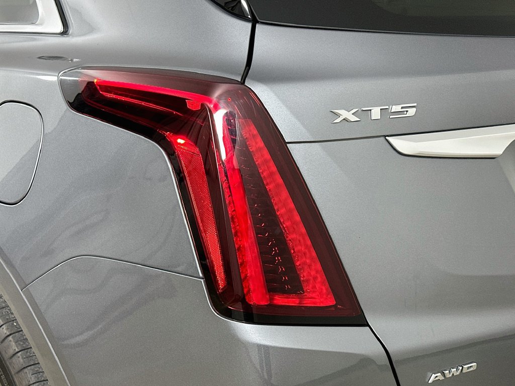 Used 2021 Cadillac XT5 Premium Luxury AWD/4WD image 42