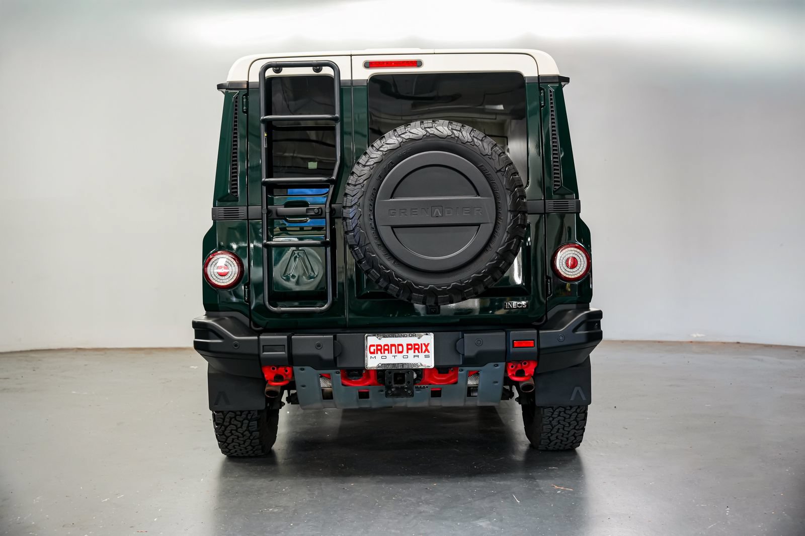 Used 2024 INEOS Grenadier AWD/4WD image 4