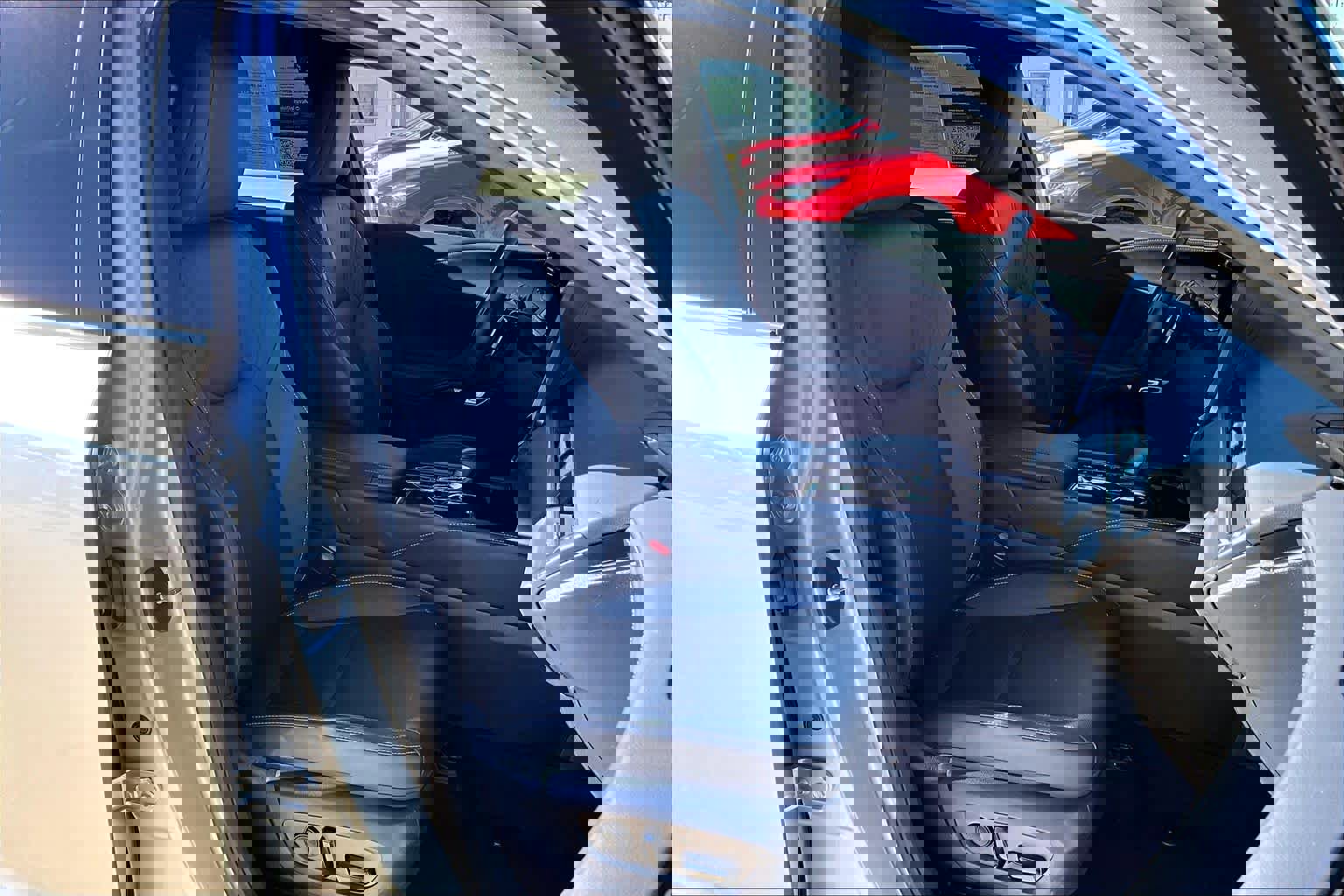 Used 2025 Lexus RX 350 FWD w/ Technology Package image 8