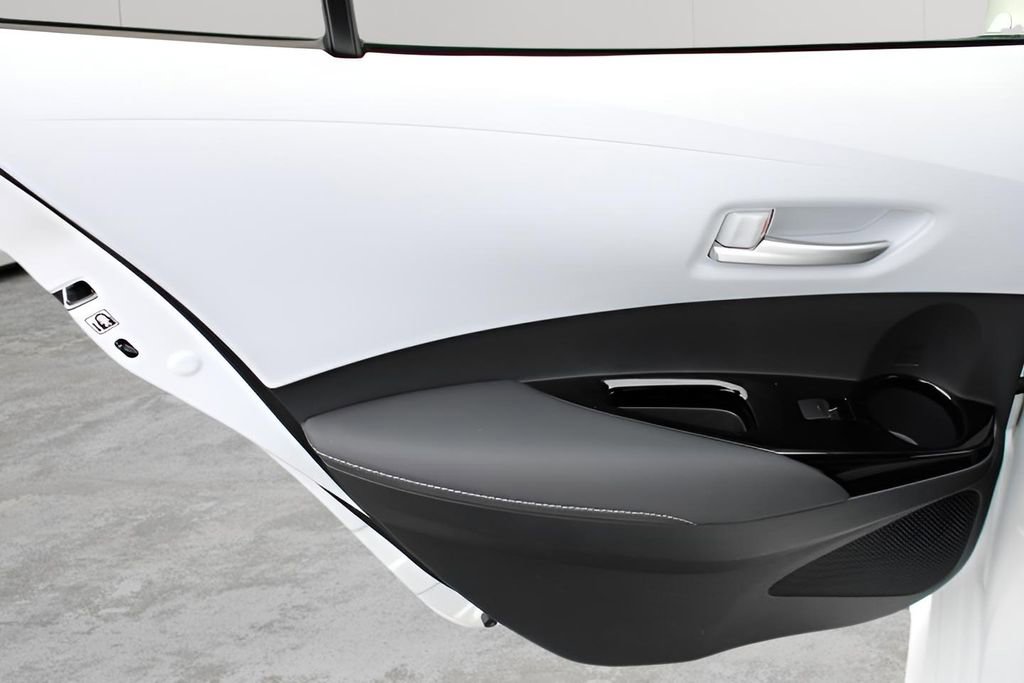 Certified 2024 Toyota Corolla SE image 20
