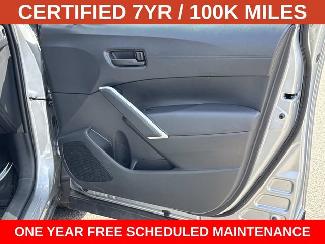 Used 2024 Toyota Corolla Cross AWD Hybrid image 8