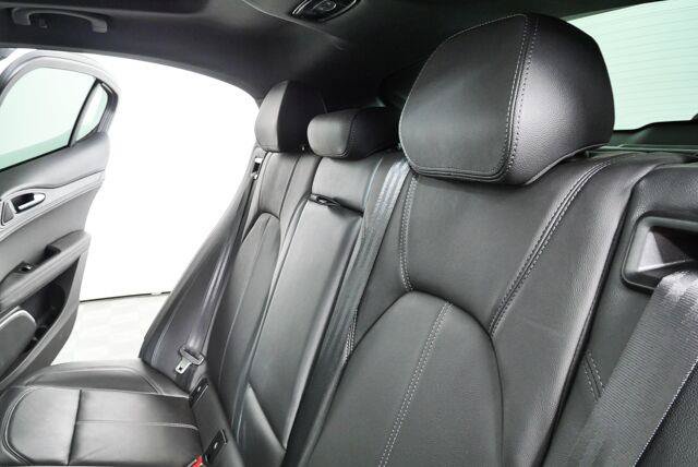 Used 2022 Alfa Romeo Stelvio Sprint AWD/4WD image 20