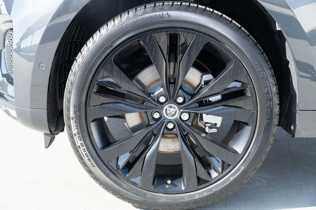 Used 2025 Jaguar F-PACE R-Dynamic S AWD/4WD image 10