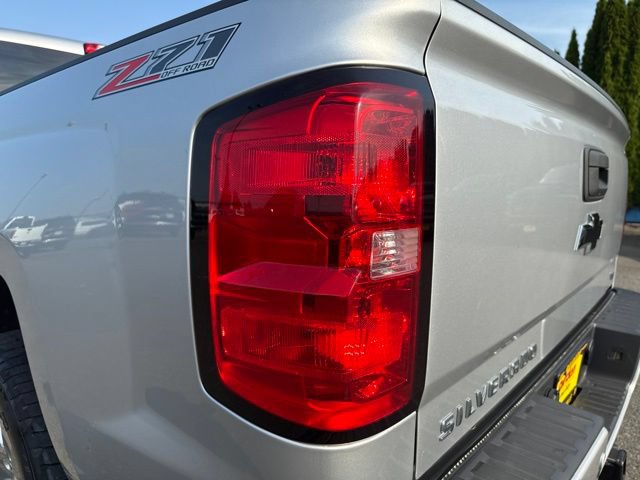 Used 2017 Chevrolet Silverado 1500 LT w/ All Star Edition AWD/4WD image 14