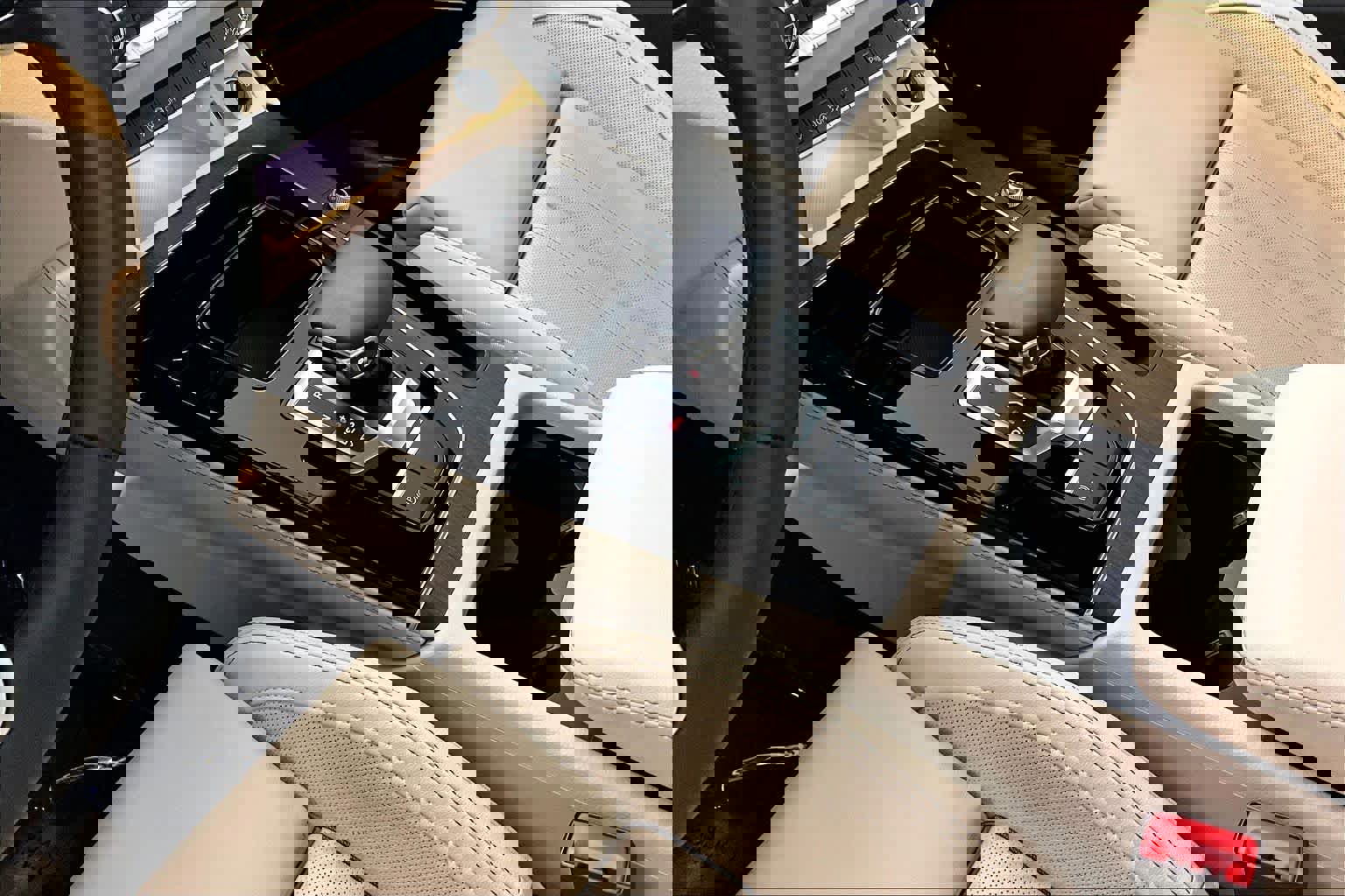 Certified 2025 Audi Q5 2.0T Premium Plus w/ Premium Plus Package image 16