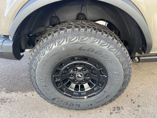 New 2025 Ford Bronco Badlands image 38