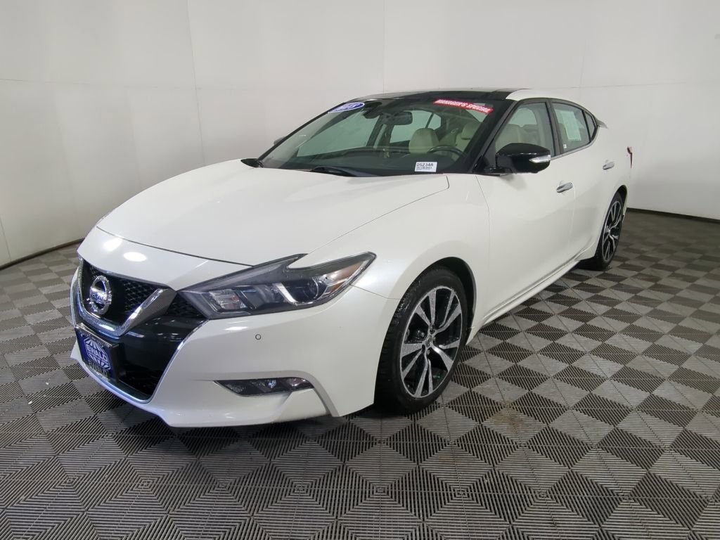 Used 2018 Nissan Maxima Platinum image 4