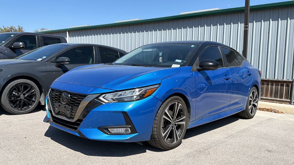 Used 2022 Nissan Sentra SR w/ Lighting Package image 10