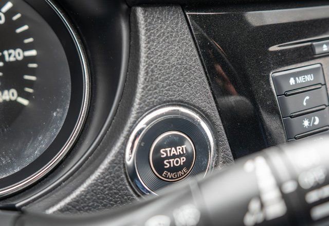 Used 2020 Nissan Rogue SV AWD/4WD image 27