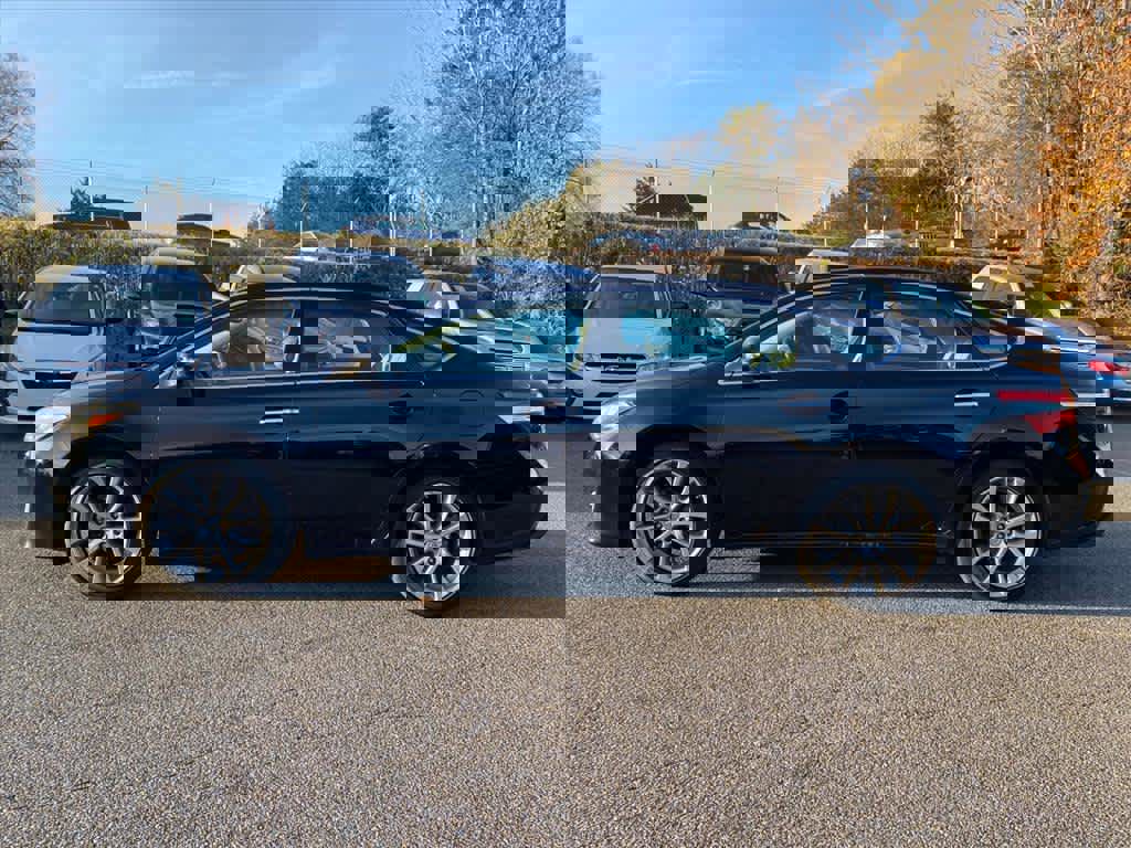 Used 2015 Toyota Avalon XLE Touring image 2