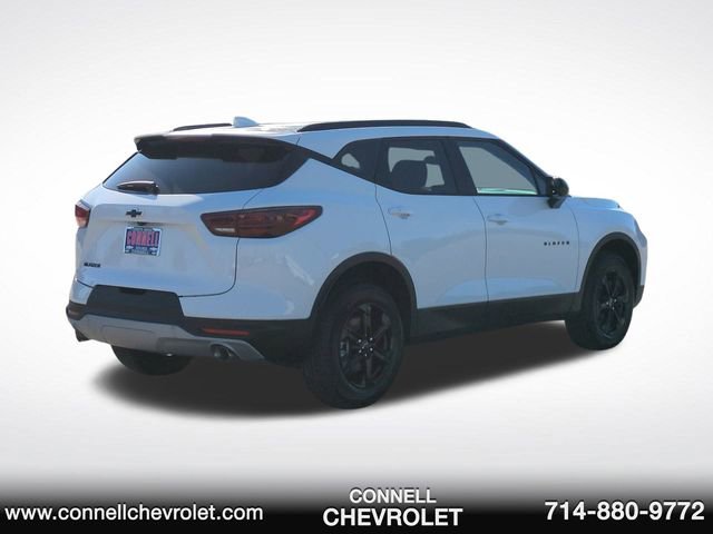 New 2025 Chevrolet Blazer LT w/ Midnight/Sport Edition image 5
