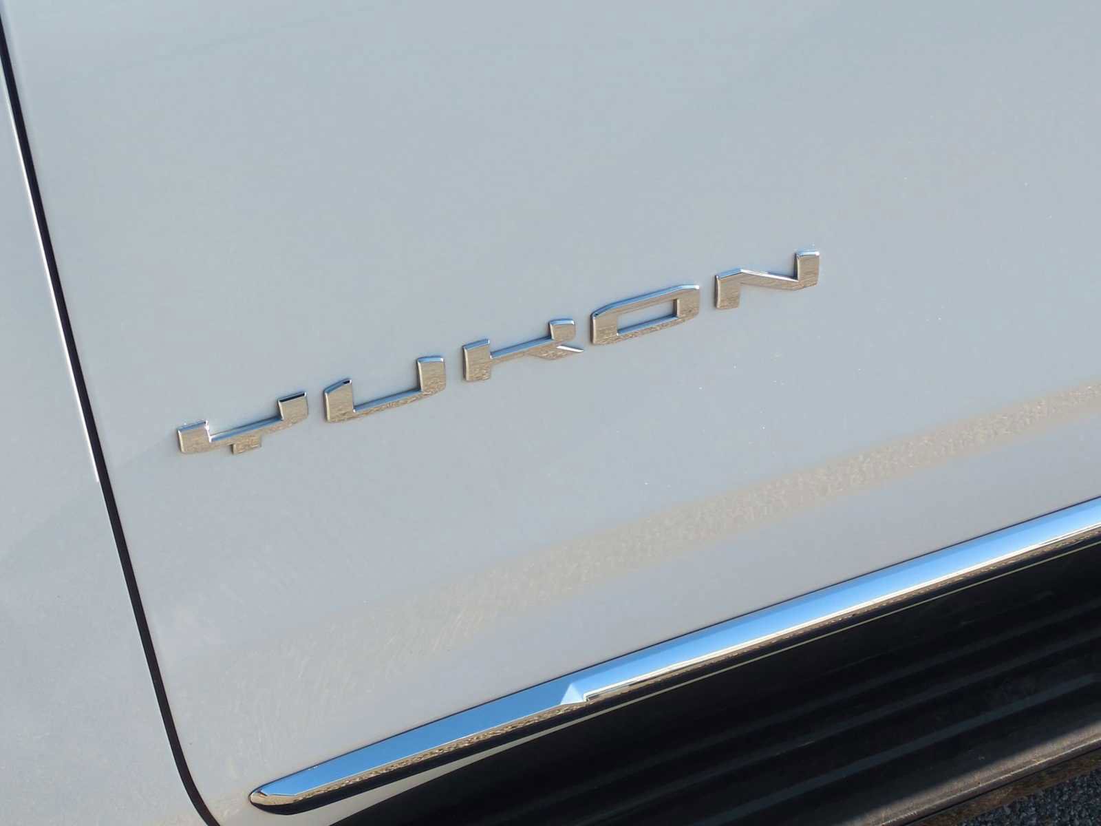 Used 2024 GMC Yukon SLT image 31