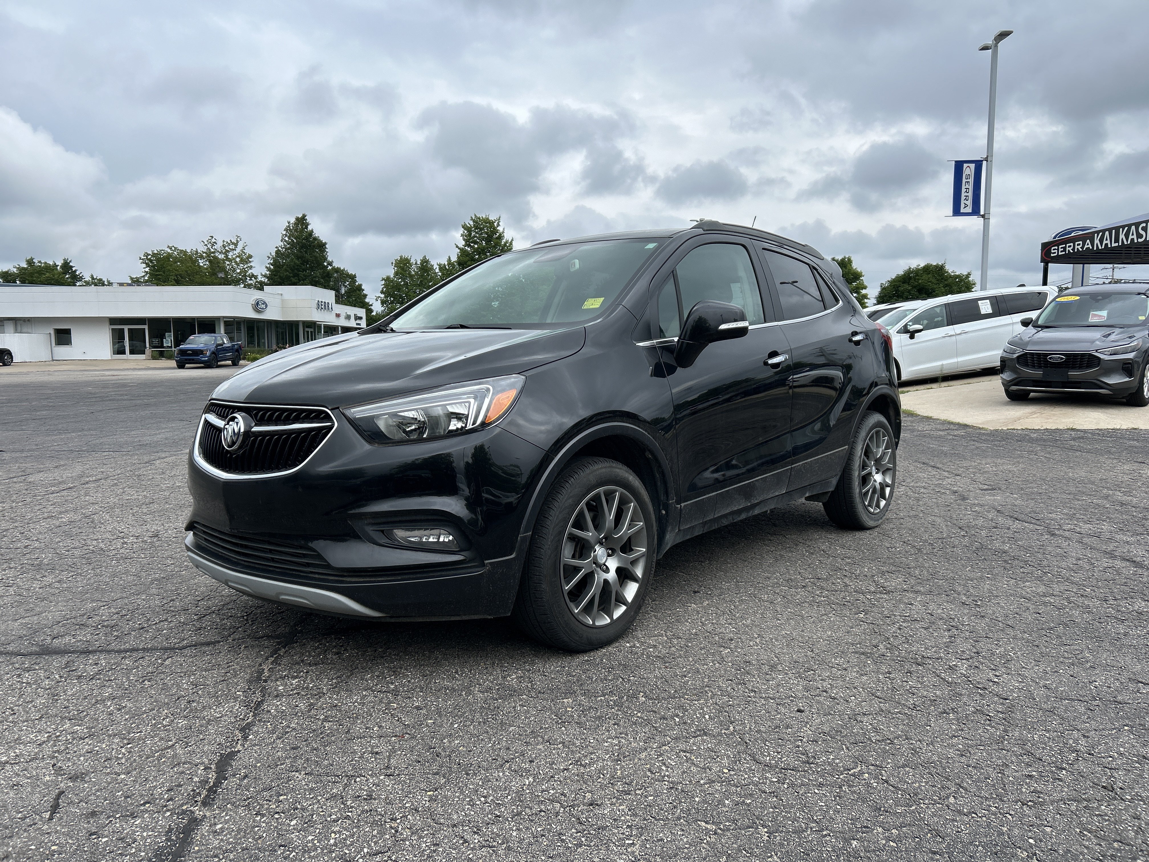 Used 2019 Buick Encore Sport Touring w/ Safety Package AWD/4WD image 8