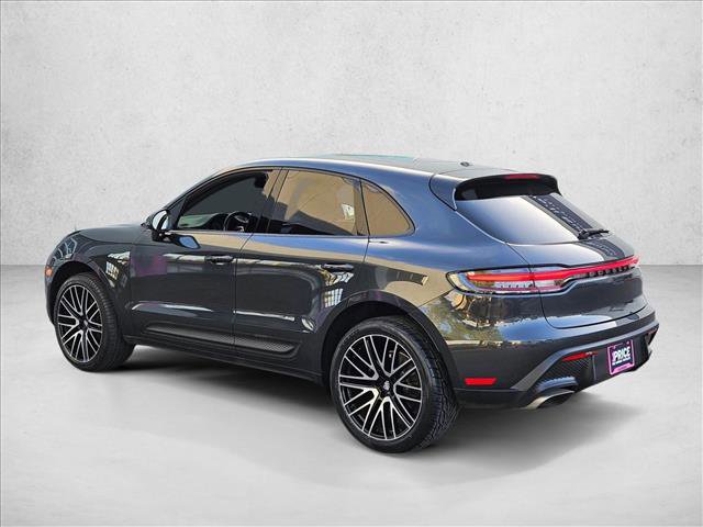 Used 2023 Porsche Macan Turbo image 8