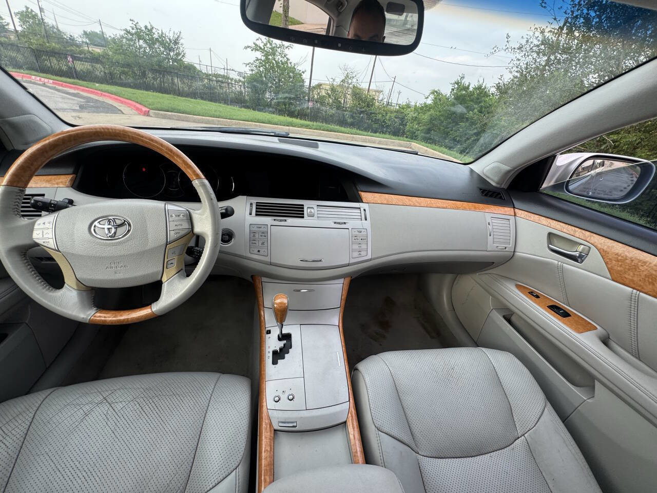 Used 2006 Toyota Avalon Limited FWD image 8