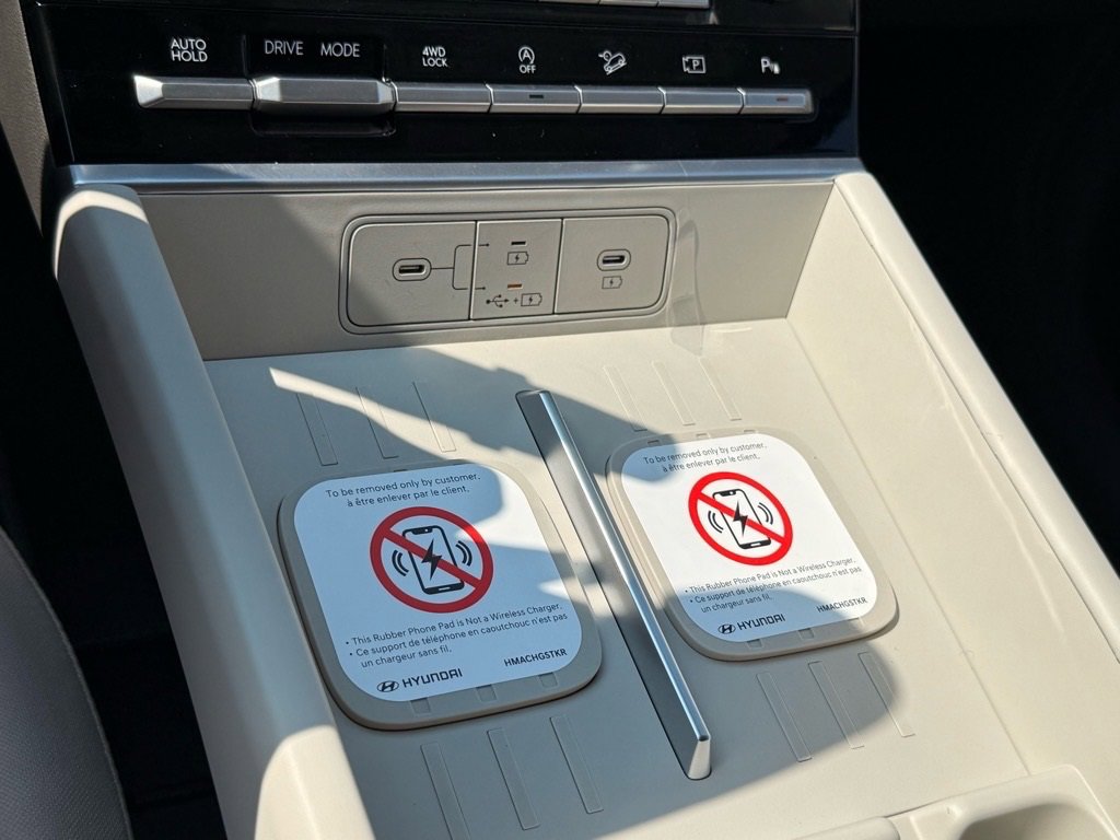 New 2026 Hyundai Santa Fe SE image 19