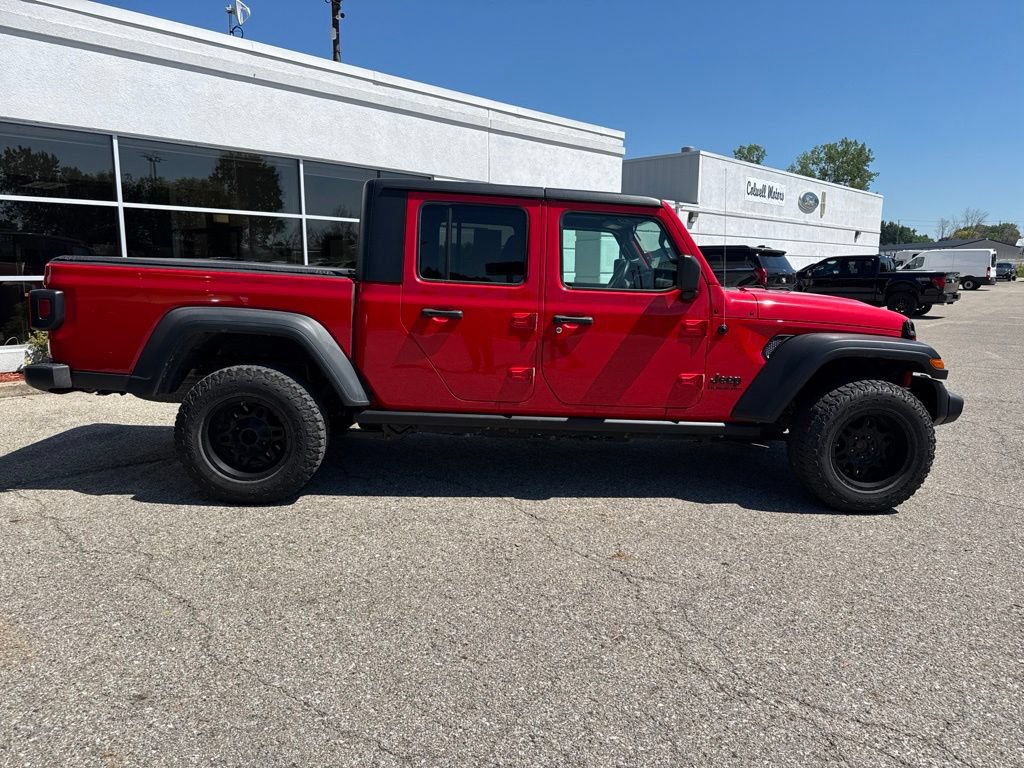 Used 2020 Jeep Gladiator Sport w/ Quick Order Package 24S AWD/4WD image 2