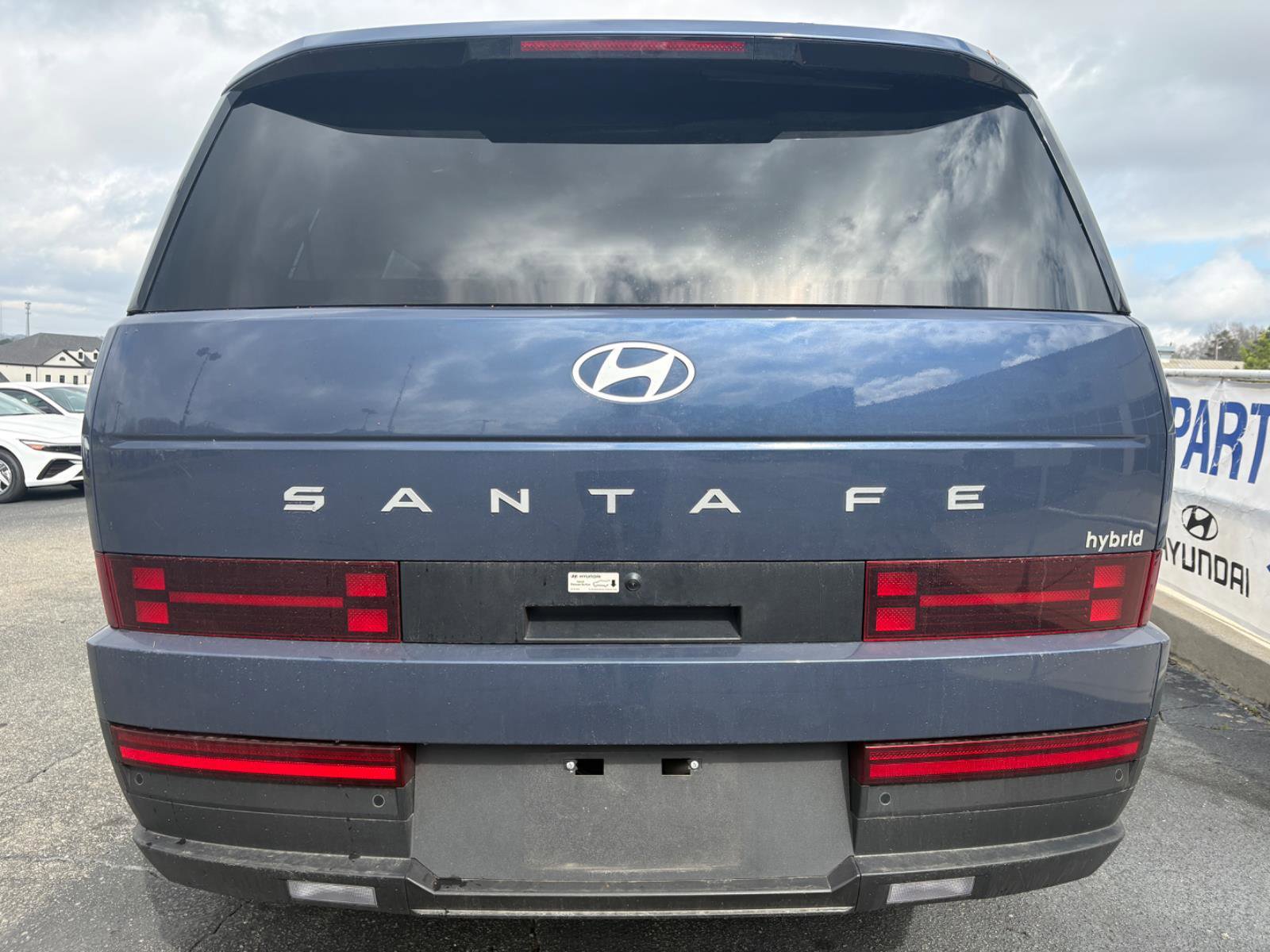 Used 2025 Hyundai Santa Fe SEL image 7