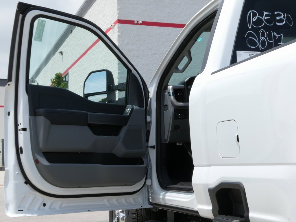 New 2025 Ford F350 XLT w/ Snow Plow Prep Package image 24