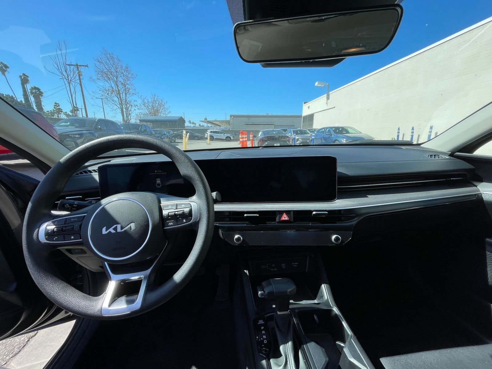 Used 2025 Kia K5 LXS FWD image 34
