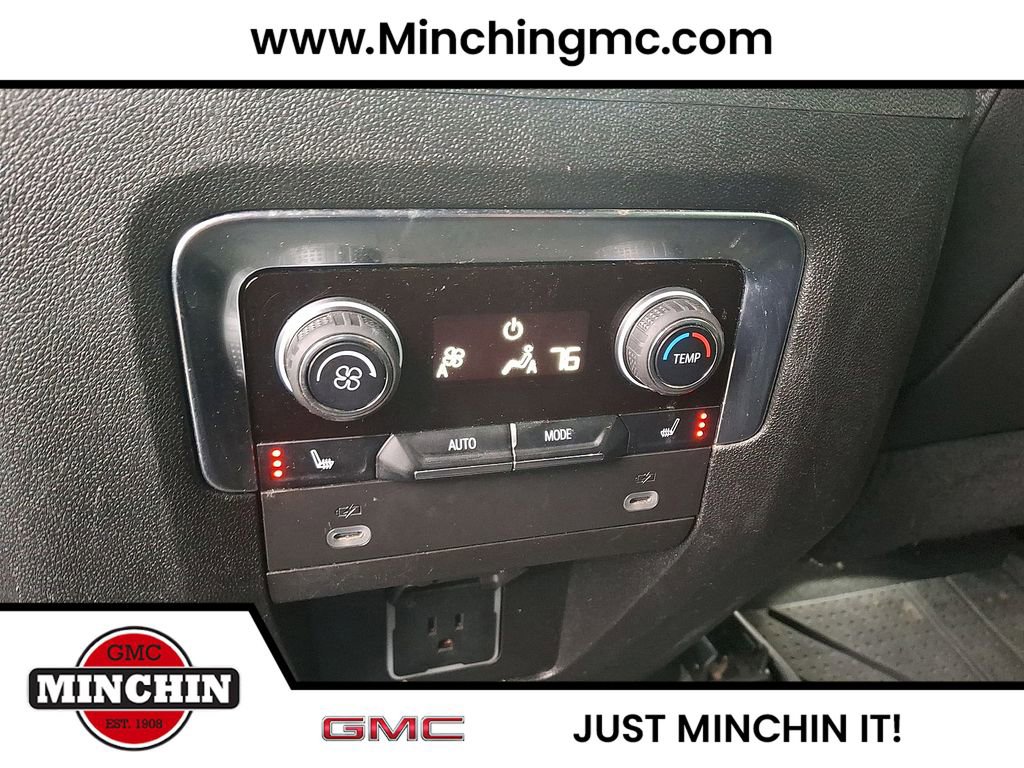 Certified 2024 Chevrolet Suburban RST w/ Sport Performance Package image 22