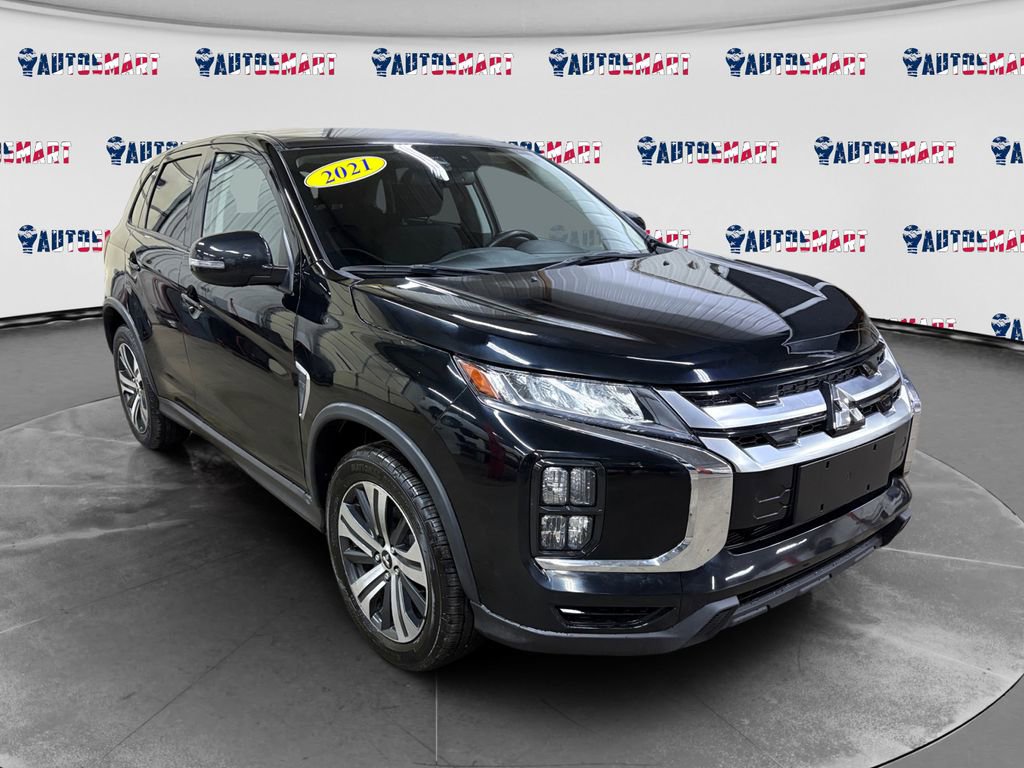 Used 2021 Mitsubishi Outlander Sport SE image 1