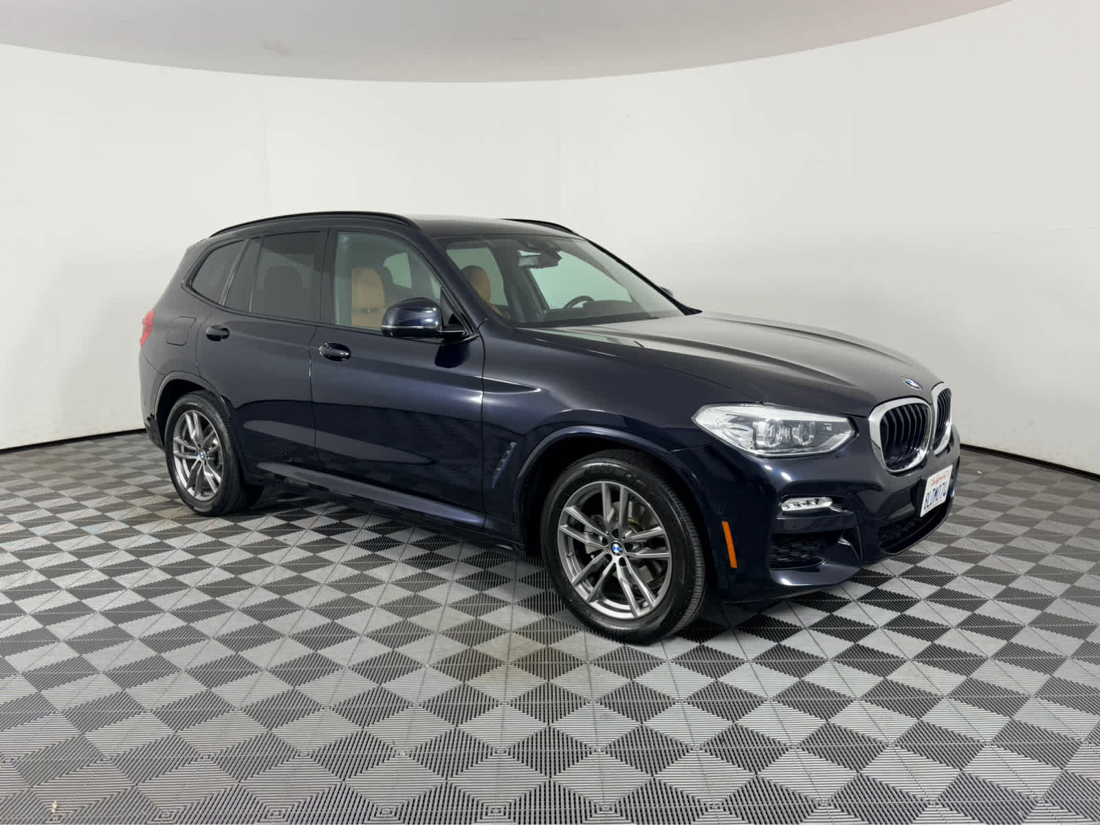 Used 2019 BMW X3 sDrive30i w/ M Sport Package 2 RWD image 1