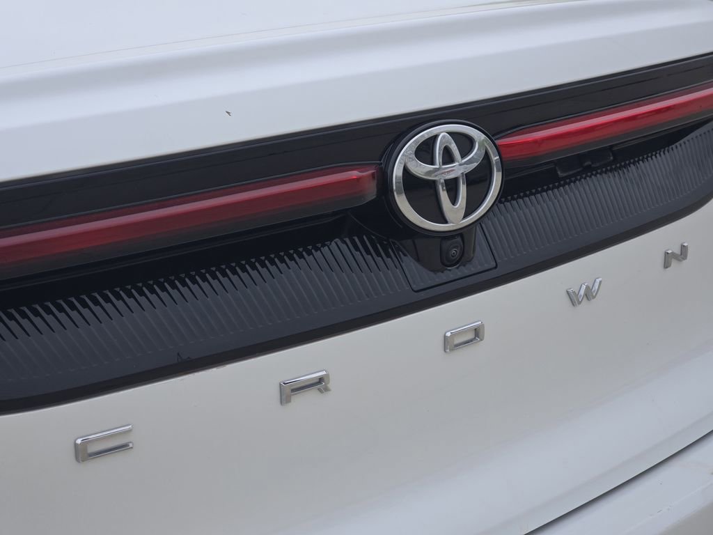 Used 2024 Toyota Crown Limited image 11