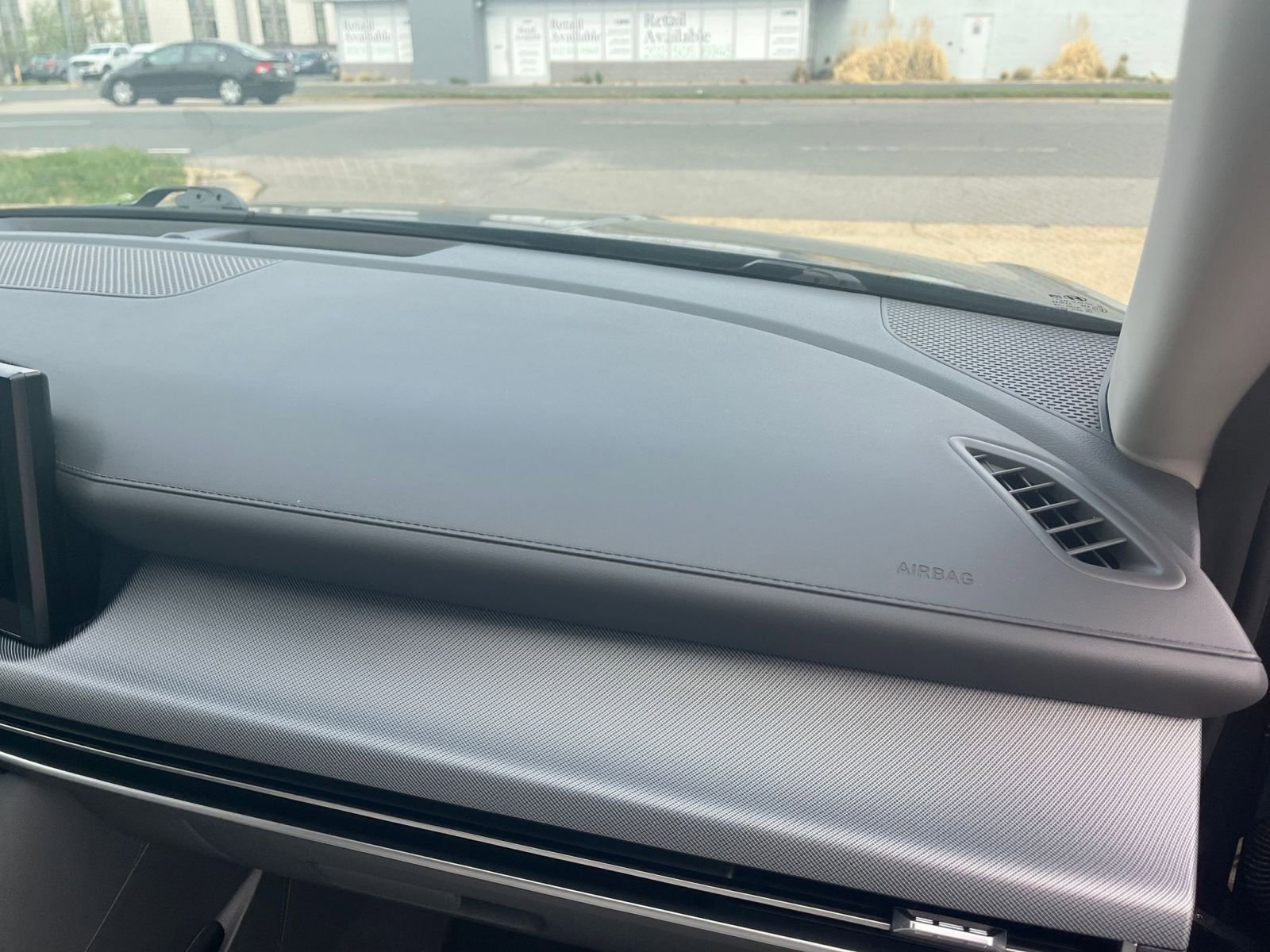 Used 2025 Hyundai Sonata SEL FWD image 36