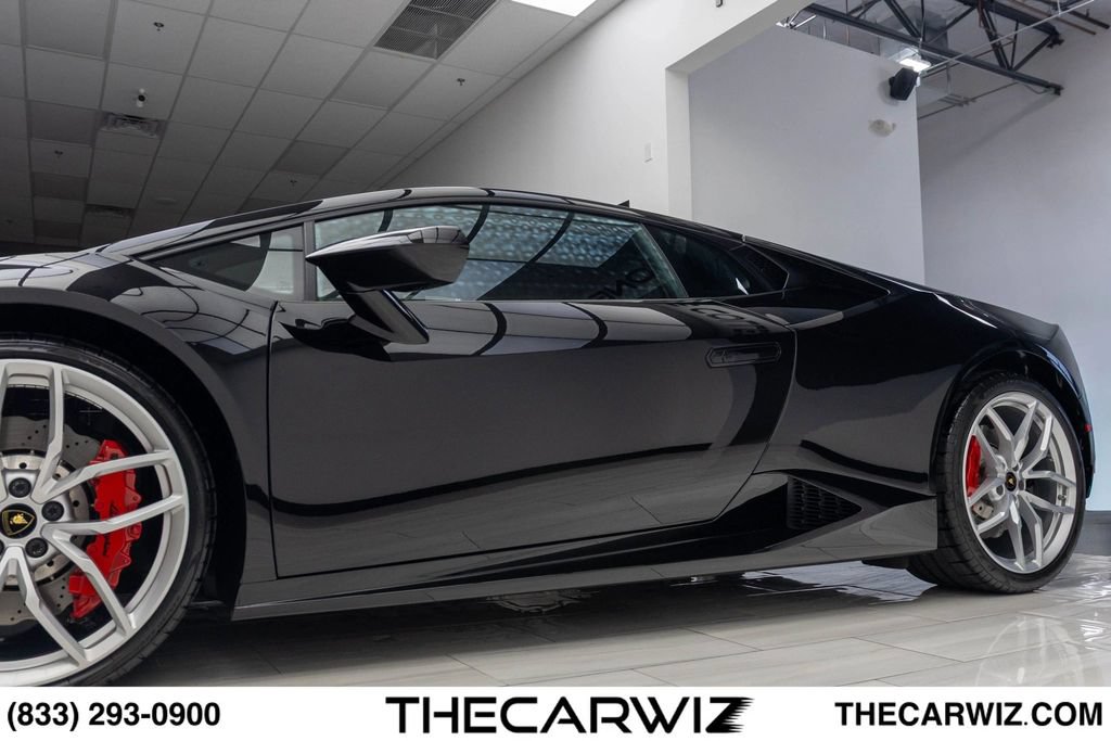 Used 2016 Lamborghini Huracan LP 580-2 RWD image 13