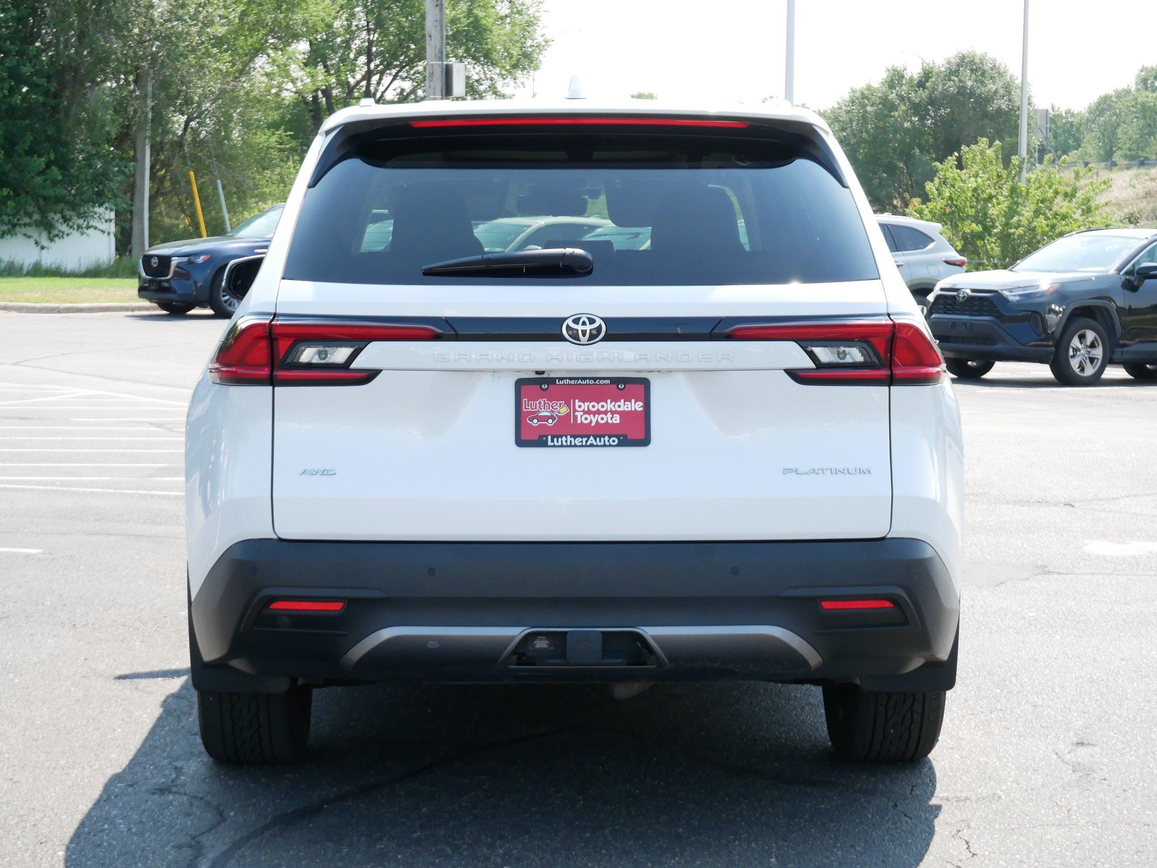 Certified 2025 Toyota Grand Highlander AWD image 4