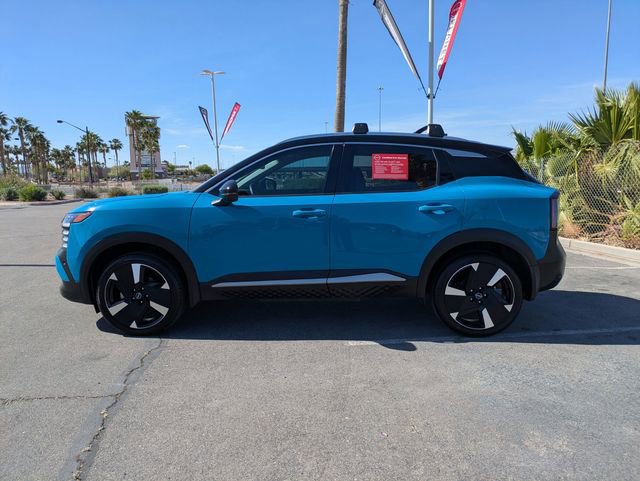 Certified 2025 Nissan Kicks SR FWD image 15