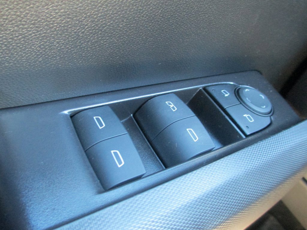 Certified 2024 Chevrolet Colorado LT w/ LT Convenience Package II image 26