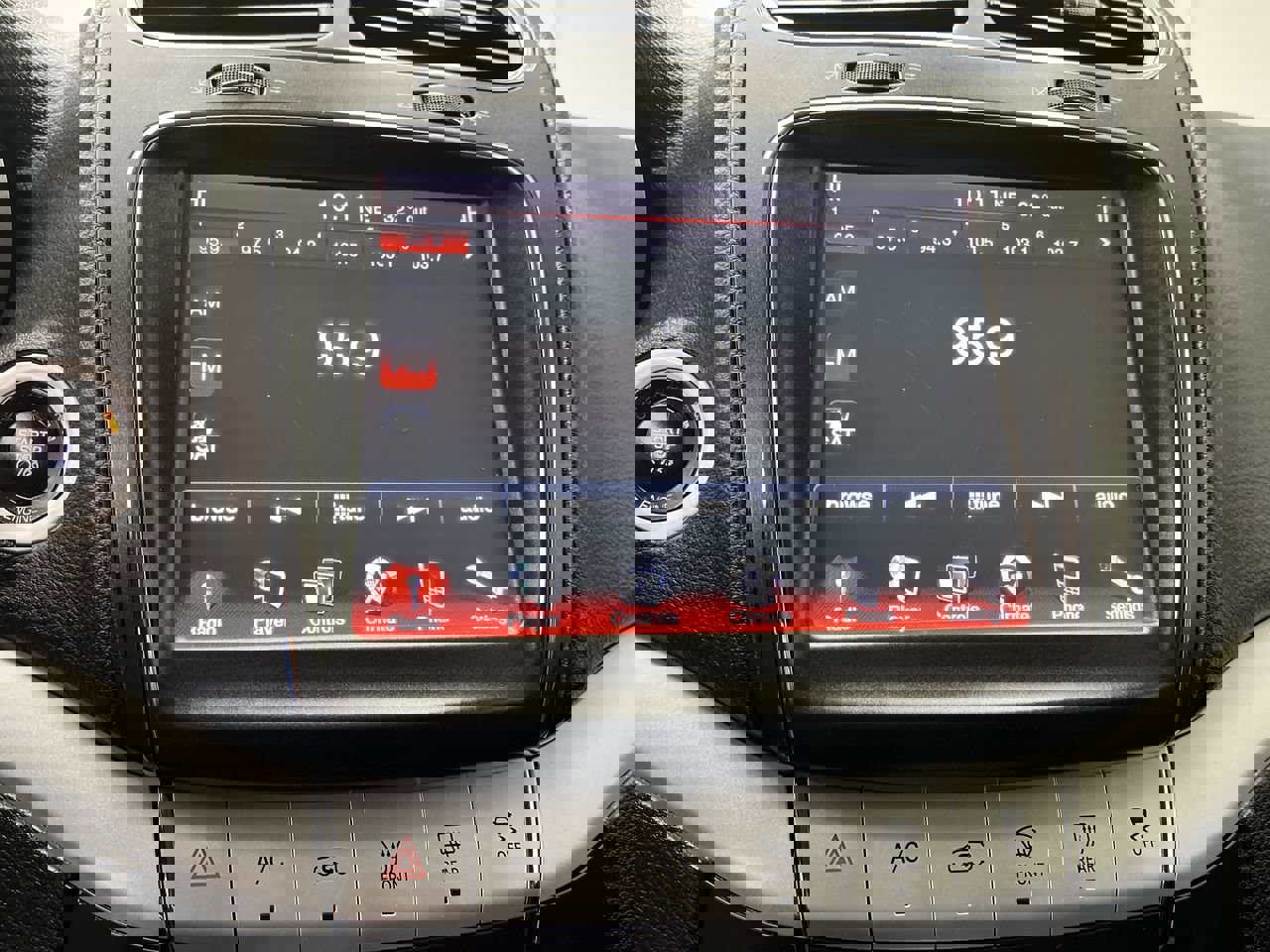 Used 2014 Dodge Journey SXT w/ Flexible Seating Group image 5