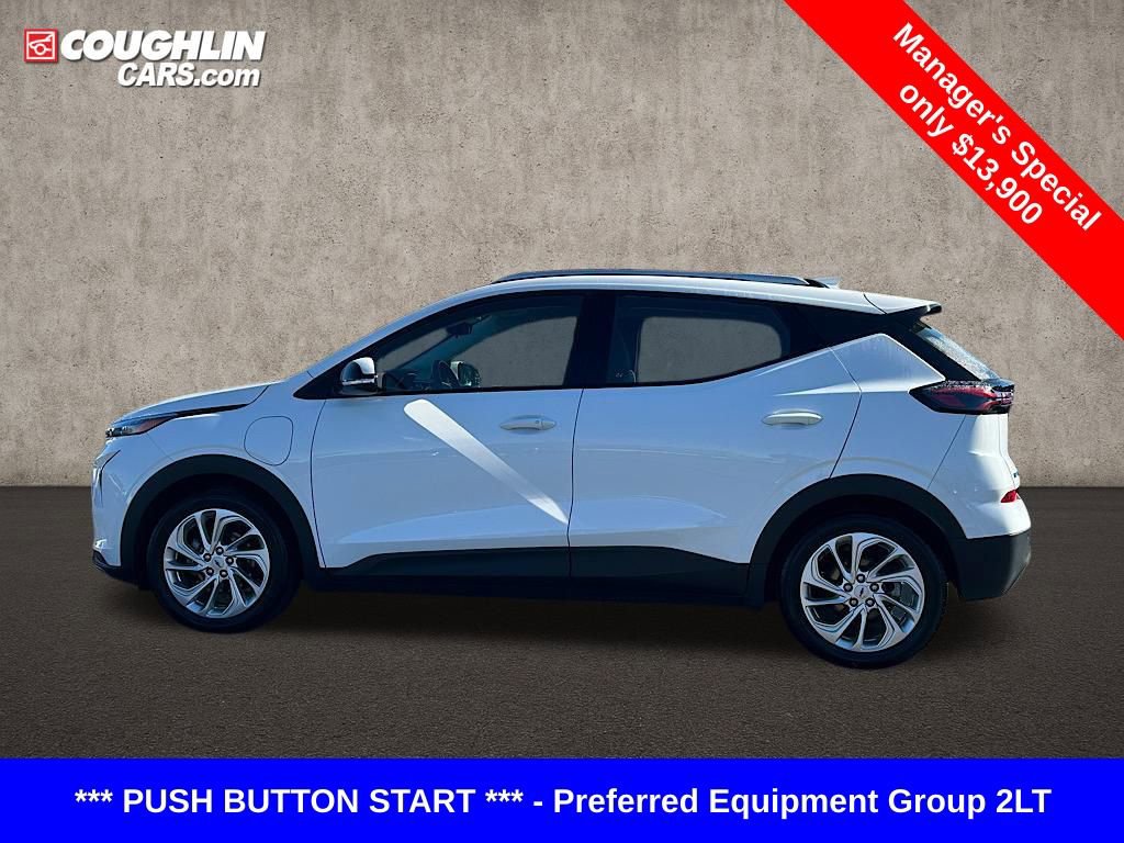 Used 2023 Chevrolet Bolt EUV LT w/ Driver Confidence Package image 4