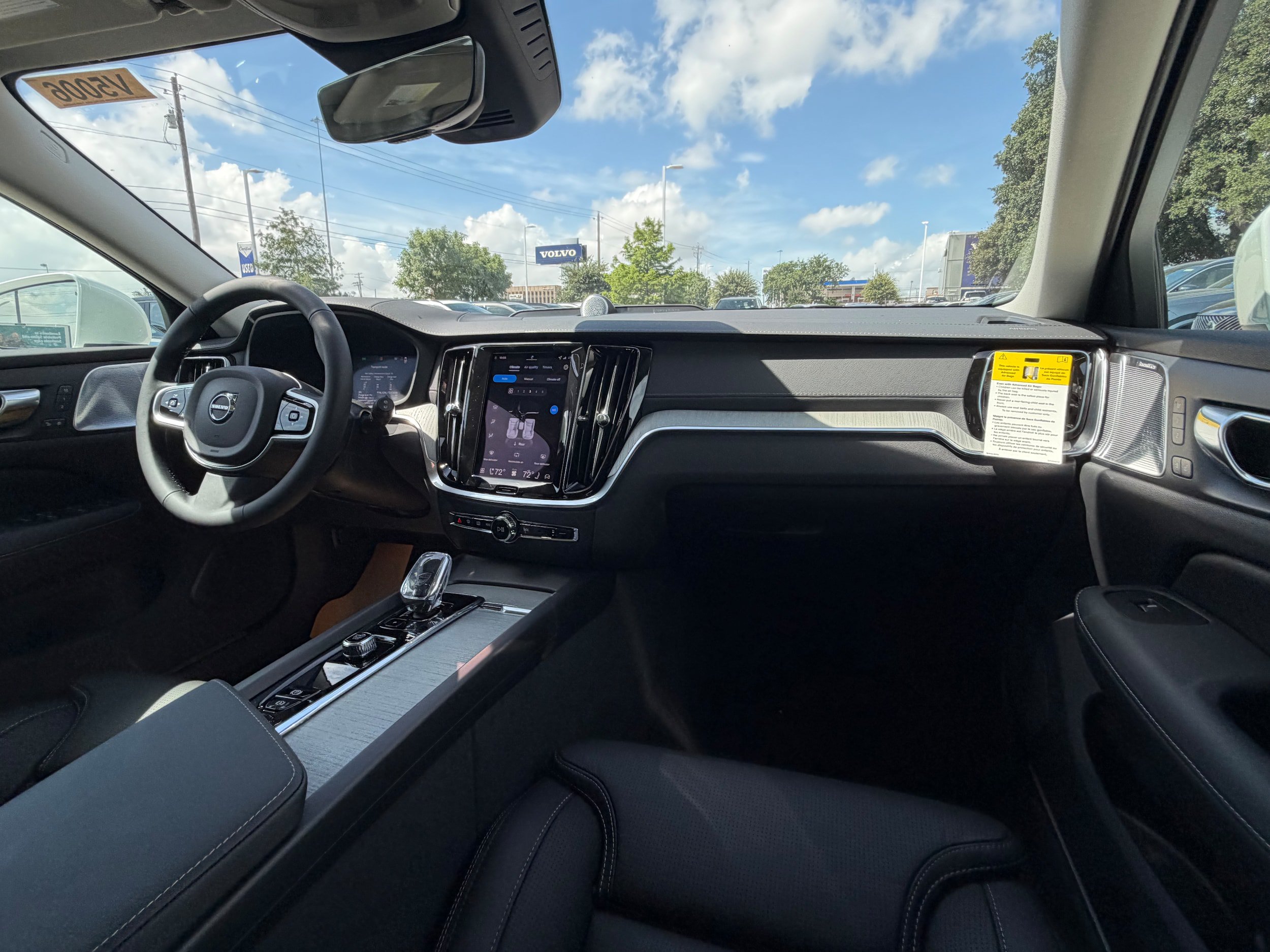 New 2026 Volvo V60 B5 Cross Country Ultra w/ Climate Package AWD/4WD image 9