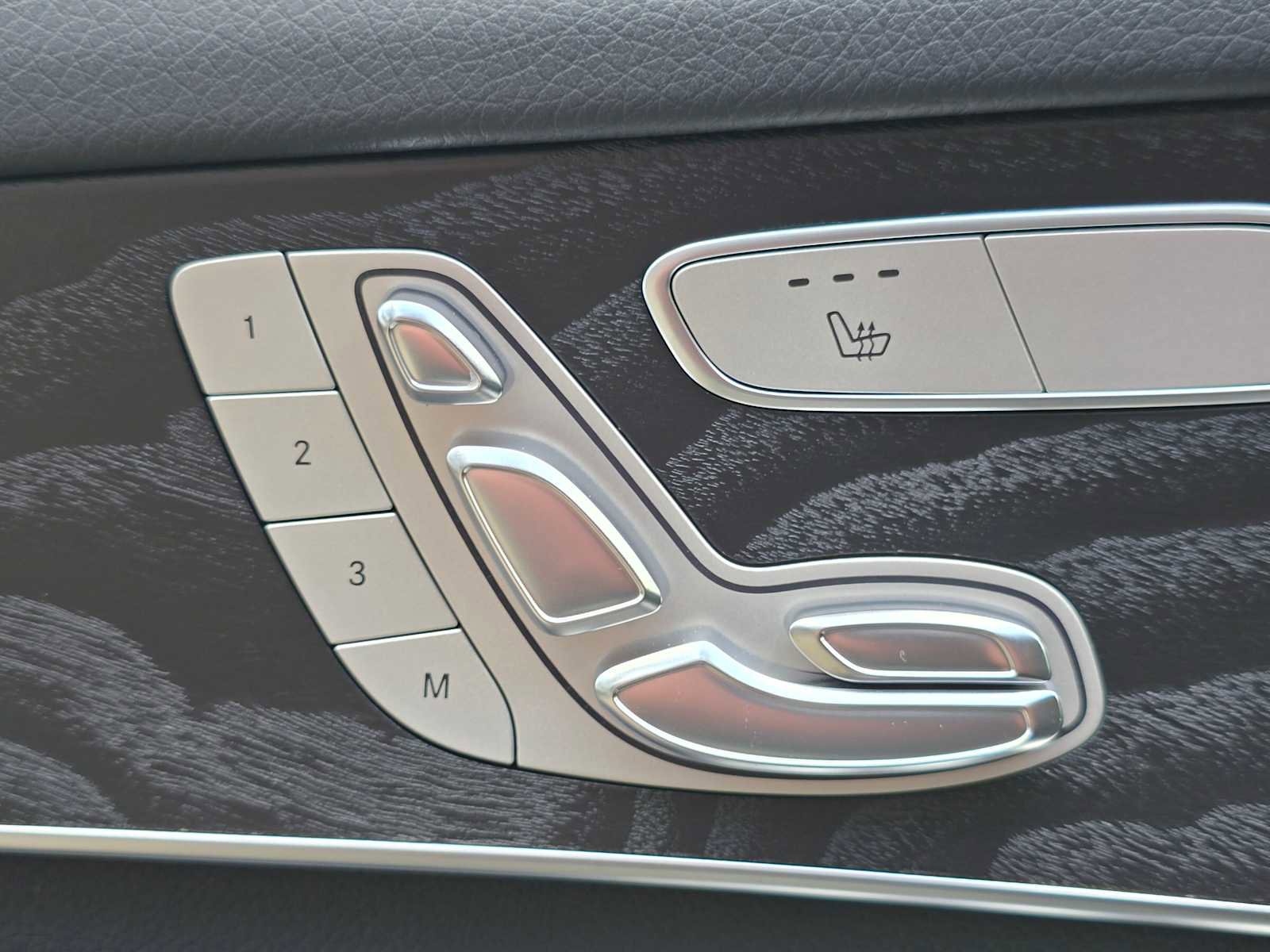 Used 2018 Mercedes-Benz GLC 300 image 25