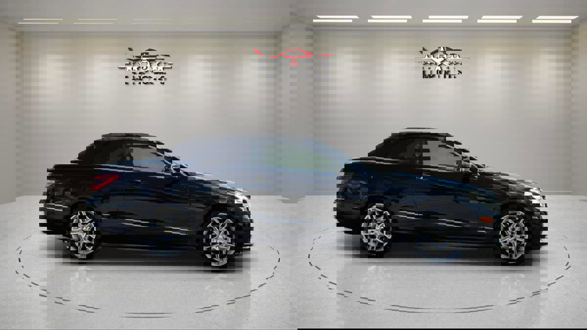 Used 2011 Mercedes-Benz E 350 Cabriolet image 4