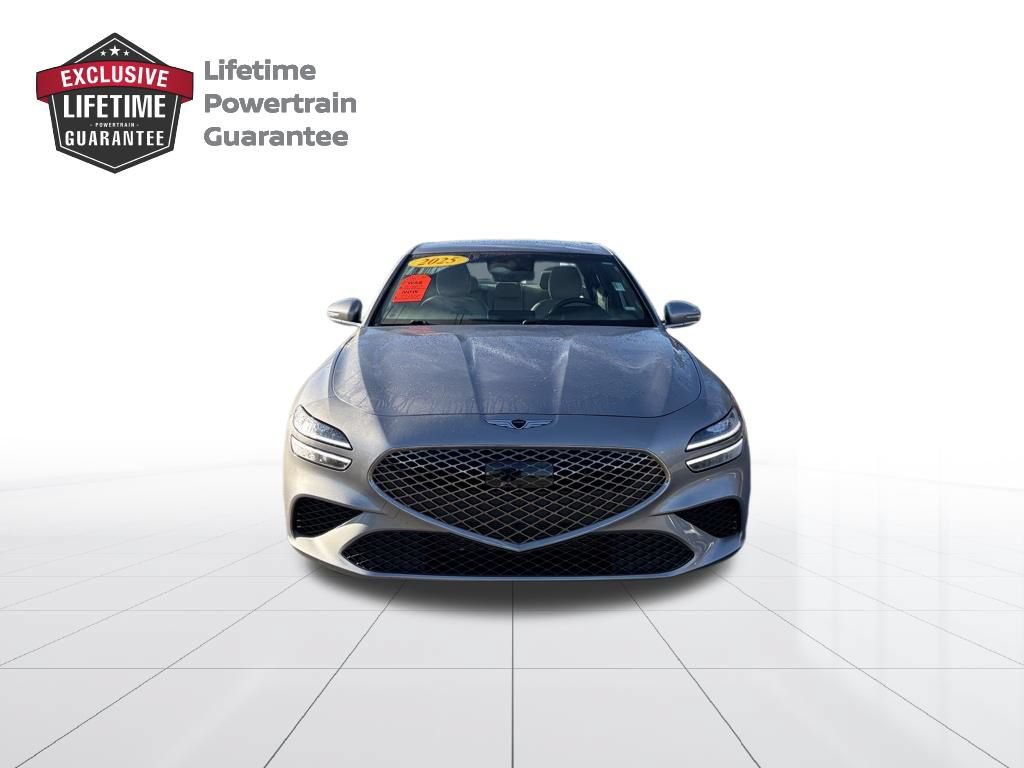 Used 2025 Genesis G70 2.5T RWD image 10