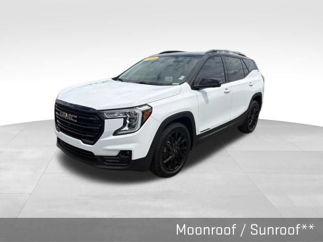 Used 2023 GMC Terrain SLT w/ Tech Package FWD image 6
