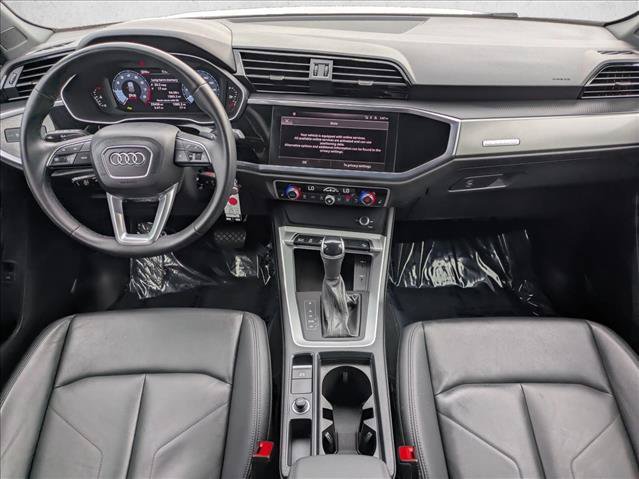 Used 2025 Audi Q3 2.0T Premium AWD/4WD image 16