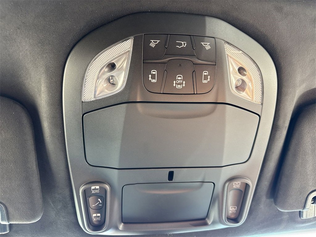 New 2026 Chrysler Pacifica Pinnacle image 17