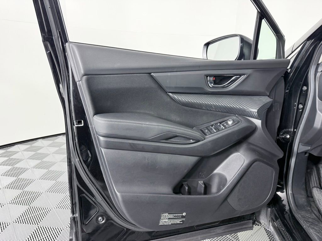 Used 2024 Subaru Ascent Premium image 9