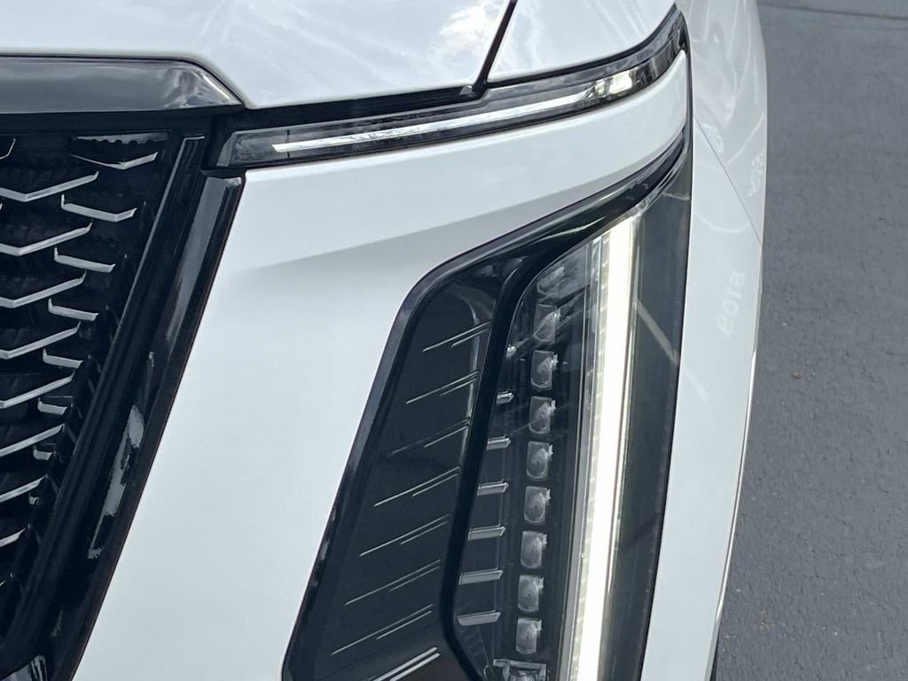 Certified 2025 Cadillac Escalade Sport Platinum image 9