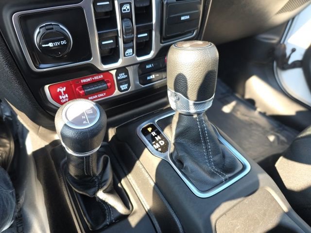 Used 2025 Jeep Wrangler Unlimited Rubicon 4xe w/ Safety Group image 28