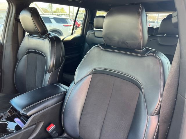 Used 2022 Jeep Grand Cherokee L Laredo AWD/4WD image 15