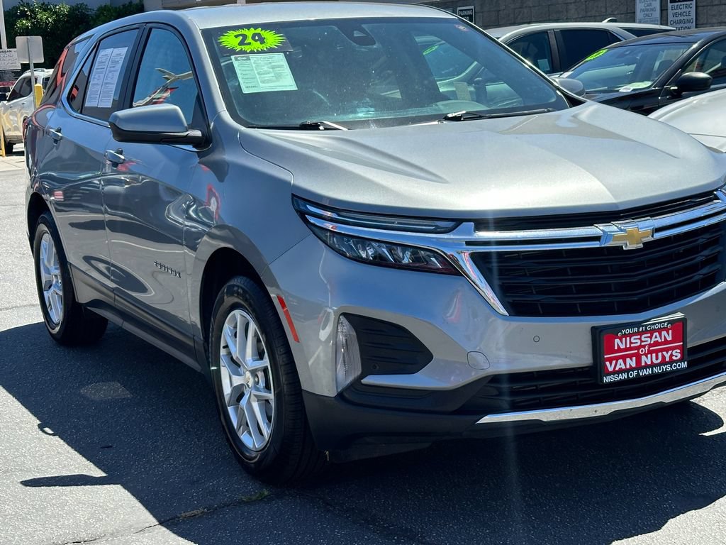 Used 2024 Chevrolet Equinox LT FWD image 11