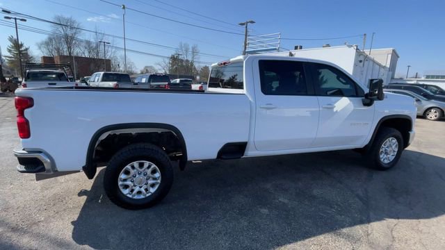 Used 2024 Chevrolet Silverado 3500 LT w/ Safety Package image 2